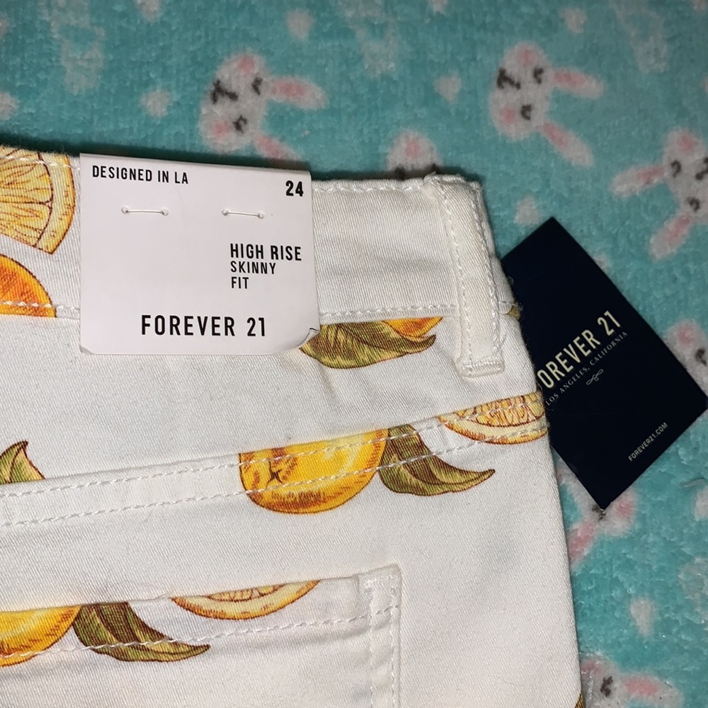 High Rise Lemon pants ๐ - Picture 13 of 13